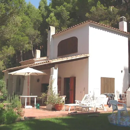 Beautiful Detached Close To Sandy Beach, Shops And Restaurants فيلة *