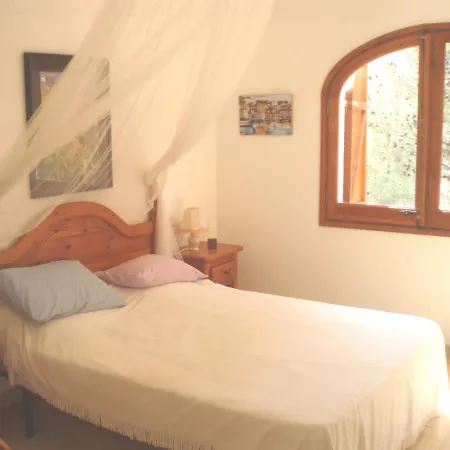 Βίλα Beautiful Detached Close To Sandy Beach, Shops And Restaurants *