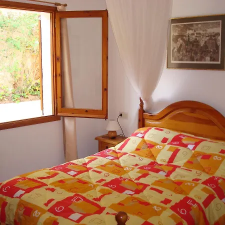 Βίλα Beautiful Detached Close To Sandy Beach, Shops And Restaurants