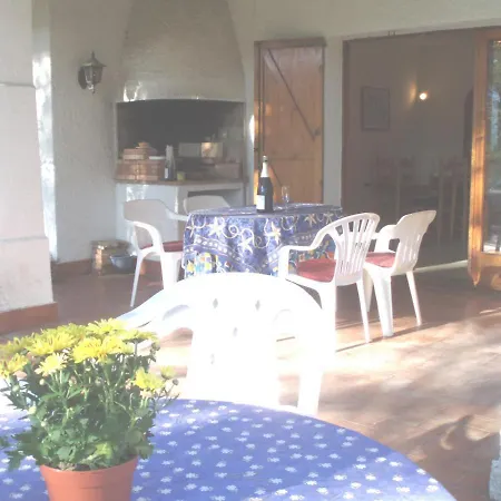 Βίλα Beautiful Detached Close To Sandy Beach, Shops And Restaurants